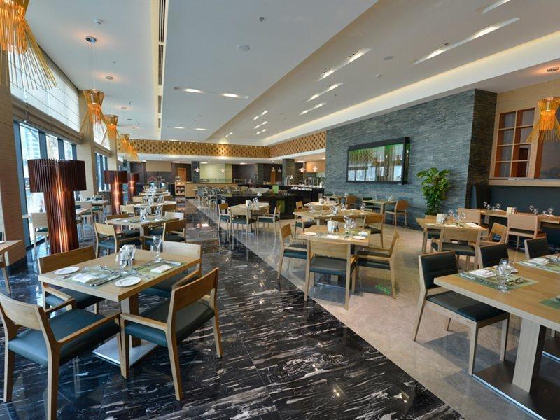 Ramee Grand Hotel And Spa Манама Экстерьер фото The restaurant